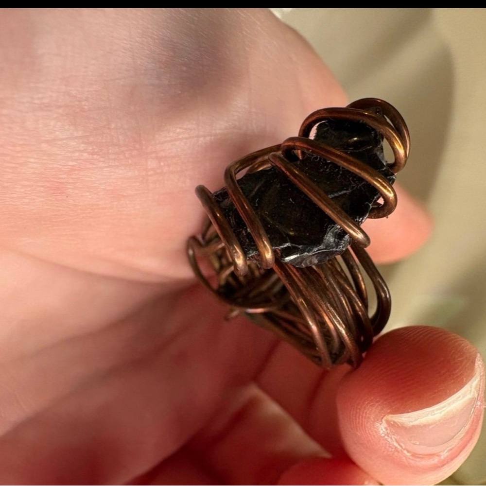 Artisan Copper Wire Ring with Black Stone Accent